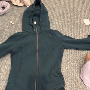 lululemon full zip scuba